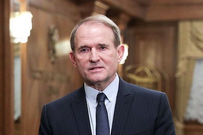 Свежие новости: Медведчук в ходе допроса начал давать показания против себя