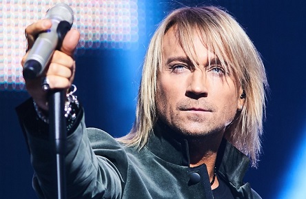 Свежие новости: Олег Винник отправился в тур в Николаев