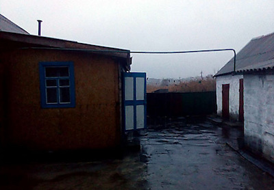 Свежие новости: От обстрелов в Марьинке повреждены три здания, - полиция