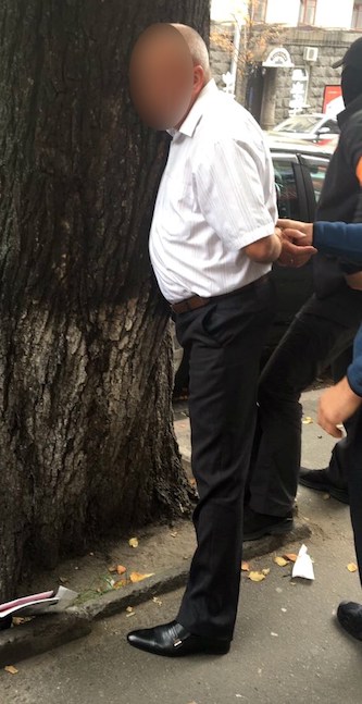 Свежие новости: Систематические взятки: ГПУ задержала подчиненного скандального генерала полиции