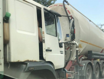 Свежие новости: В центре Новой Одессы столкнулись два грузовика: движение затруднено