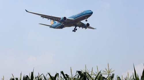 Свежие новости: В Кабмине обещают дешевые авиабилеты для украинцев после подписания 