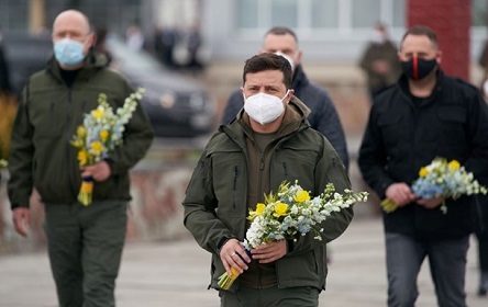 Свежие новости: Зеленский отправился на место пожара в зоне ЧАЭС