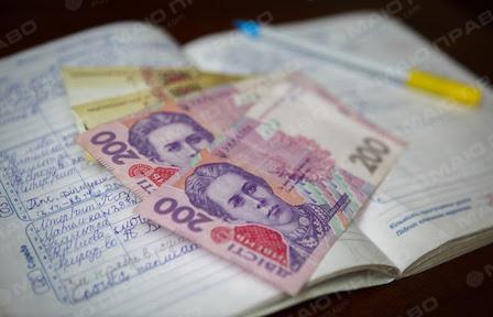 Свежие новости: В Николаеве мэрия просит родителей информировать о попытках поборов в школах