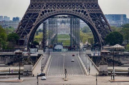 Свежие новости: Франция начала выход из карантина