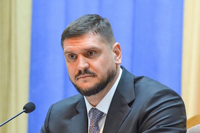 Свежие новости: Савченко обязал проводить все допороговые покупки дороже 3 тысяч через ProZorro, а через неделю отменил решение