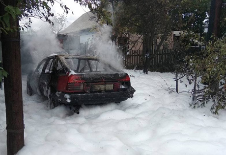 Свежие новости: В Очакове при проведении электросварочных работ сгорел автомобиль