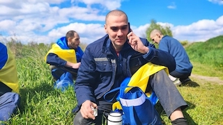 Фото новости: Обмен пленными: Украина вернула 45 защитников Свежие новости: Обмен пленными: Украина вернула 45 защитников