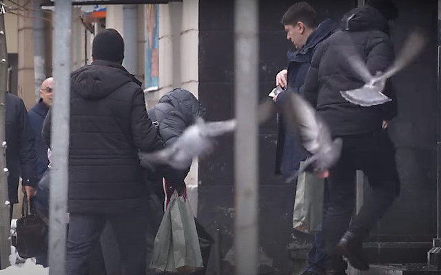 Свежие новости: Генпрокурор назначив розслідування після відео, як в День прокуратури в ОГП носили торби з ранку і до вечора