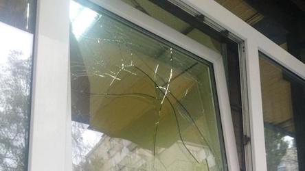 Свежие новости: В Киеве задержали мужчину, разбившего окна в Генпрокуратуре