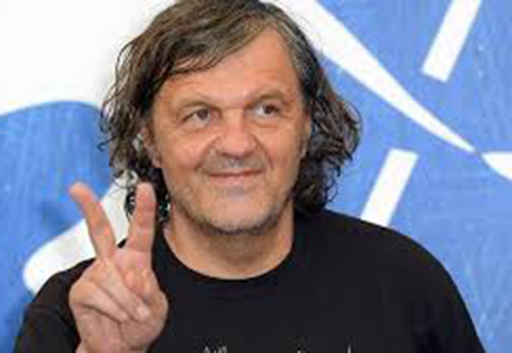 Фото новости: Кустурица приехал в оккупированный Крым и устроил концерт в пещерном городе Свежие новости: Кустурица приехал в оккупированный Крым и устроил концерт в пещерном городе