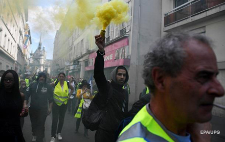 Свежие новости: В Париже произошли столкновения полиции с протестующими