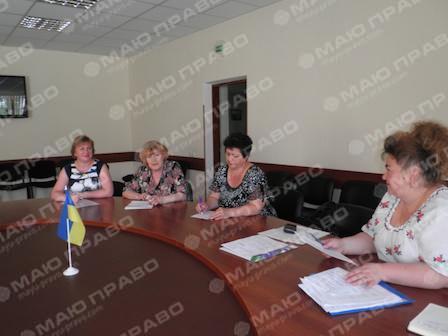 Фото новости: Відбулося засідання тимчасової комісії з питань погашення заборгованості із заробітної плати (грошового забезпечення), пенсій, стипендій та інших соціальних виплат Свежие новости: Відбулося засідання тимчасової комісії з питань погашення заборгованості із заробітної плати (грошового забезпечення), пенсій, стипендій та інших соціальних виплат