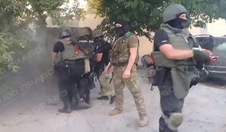 Свежие новости: ВИДЕО: В Кировоградской области произошли столкновения между полицией и батальоном «Донбасс»