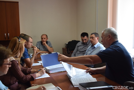 Свежие новости: Депутаты рассмотрят вопрос импичмента мэру Сенкевичу на фракциях