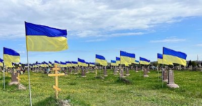 Свежие новости: Військове кладовище: родичі просять про зустріч із Зеленським