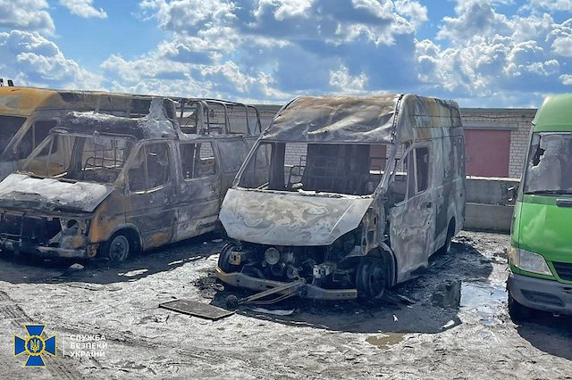 Свежие новости: «Звоните нам и мы будем их е**шить», - СБУ опубликовала записи, как банда рэкетиров из полицейских и членов «НК» угрожала харьковским бизнесменам