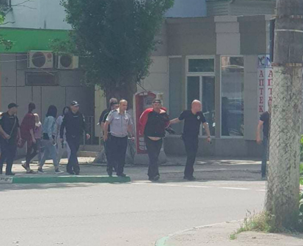 Свежие новости: В Одессе задержали неадеквата, вооруженного ножами