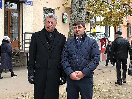 Свежие новости: В Николаеве нардеп Бойко с частью «ОБ» обсуждал кандидата в Президенты от «оппозиции»