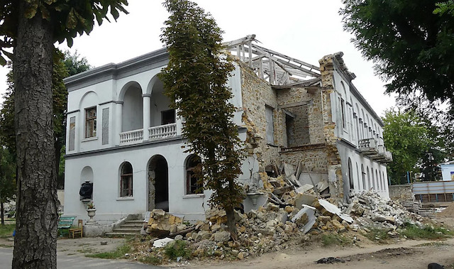 Свежие новости: У Миколаєві прокуратура відстояла “Дачу Кудрявцева”: зруйнований готель доведеться відбудувати