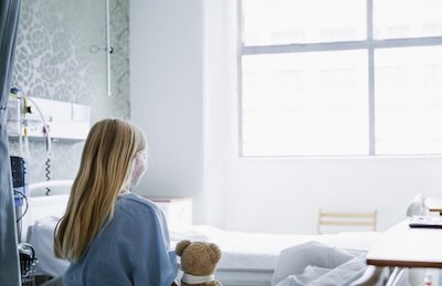 Свежие новости: Украинские инфекционки переполнены больными детьми, а власть готовит открытие садов