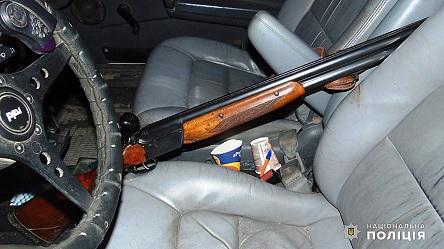 Свежие новости: На Николаевщине охотник получил ранение в шею из ружья, которое оставили между сидениями в автомобиле