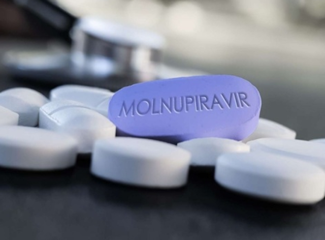 Свежие новости: Кабмин хочет закупить для украинцев экспериментальные лекарства от коронавируса