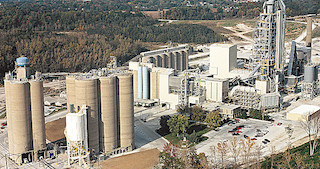 Свежие новости: Італійська компанія, яка володіє заводом на Миколаївщині, продає цементний бізнес в Україні