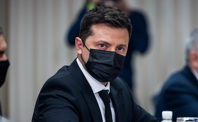 Свежие новости: Зеленский допустил вероятность полномасштабной войны с Россией