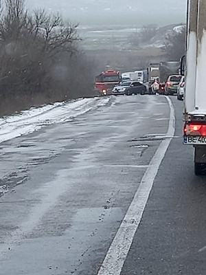Свежие новости: На Вознесенщине выпал снег: затруднено движение