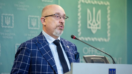 Свежие новости: Новый министр обороны задумывается об отмене обязательного военного призыва