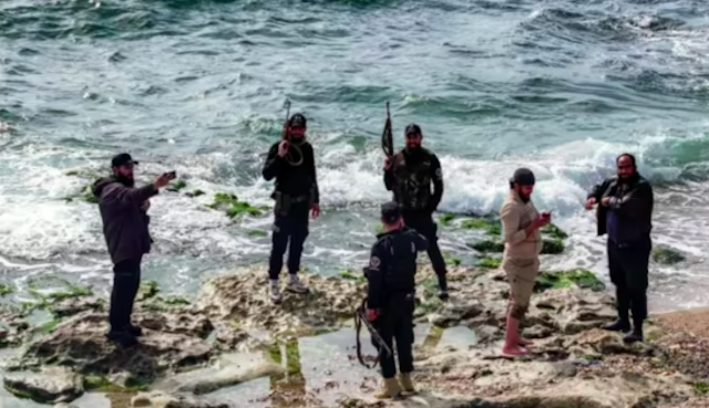 Фото новости: Міноборони Сирії оголосило про завершення військової операції проти прихильників Асада Свежие новости: Міноборони Сирії оголосило про завершення військової операції проти прихильників Асада