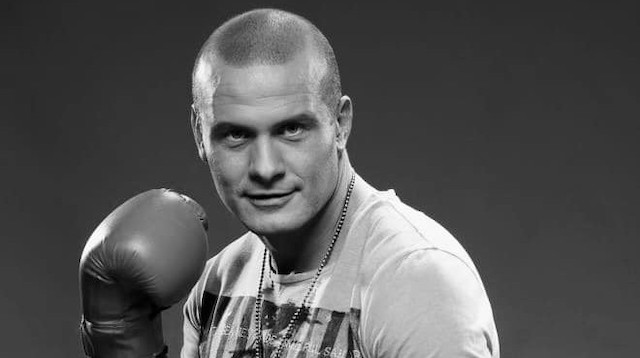 Свежие новости: У 45 років помер український боксер В'ячеслав Узєлков