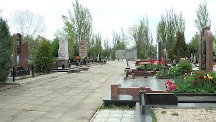 Свежие новости: Поминальні дні. Миколаївців попереджають щодо дотримань правил безпеки під час відвідування кладовищ