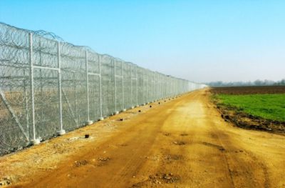 Свежие новости: Греция решила удлинить стену на границе с Турцией