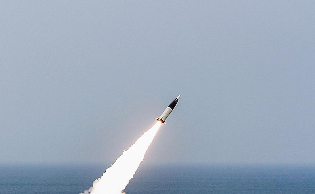 Свежие новости: Байден дозволив бити вглиб РФ ракетами ATACMS, - NYT