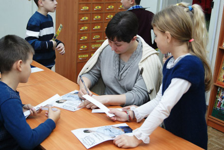 Свежие новости: Южноукраїнські школярі зустрілися з письменницею Ангеліною Крихелі