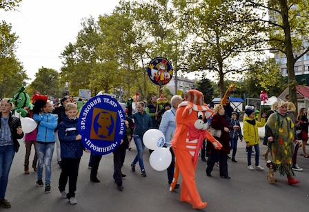Свежие новости: В Николаеве прошло театрализованное шествие