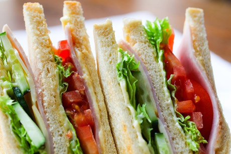 Свежие новости: В Словении депутат сложил мандат после кражи сэндвича