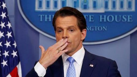 Свежие новости: Скарамуччи: некоторые в Белом доме хотят избавиться от Трампа