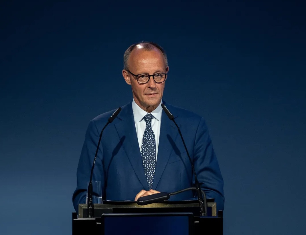 Свежие новости: Мерц відкинув повернення Росії до G7