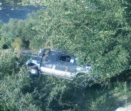 Свежие новости: В Южноукраинске внедорожник слетел с дороги и упал на скалы