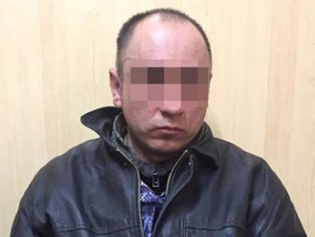 Свежие новости: В Новой Одессе ранее судимый мужчина с куклой вуду прокусил руку участковому