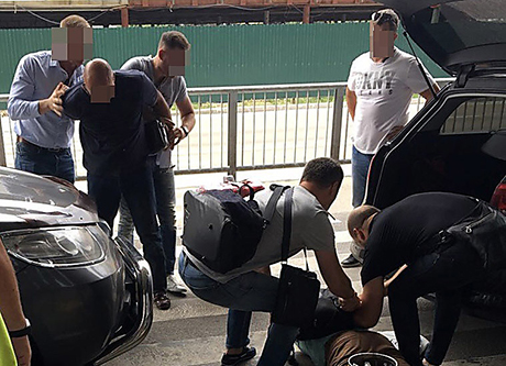 Свежие новости: На Киевщине полиция накрыла международную банду наркоторговцев, изъяв крупную партию кокаина