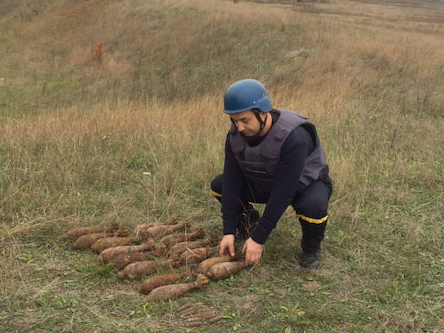 Свежие новости: В селе под Николаевом во время прокладки водопровода обнаружили 15 мин и 12 артснарядов