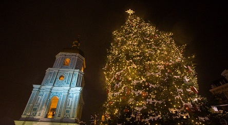 Свежие новости: ОНЛАЙН: В Киеве зажгли главную елку страны