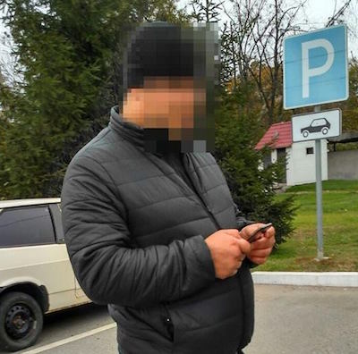 Свежие новости: Патрульные остановили машину с 9-летним ребенком за рулем - в авто было оружие и наркотики