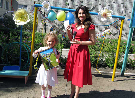 Свежие новости: «Мой папа герой - защитим Украину вместе», - южноукраинка Лиза Выборнова победила в конкурсе фотографий