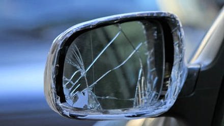 Свежие новости: В Николаеве мошенники воруют зеркала с машин