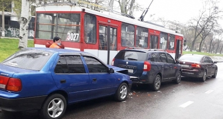 Свежие новости: В Николаеве столкнулись три автомобиля